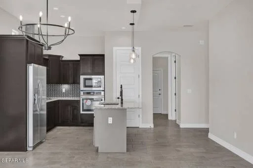 7544 Enchanted Point 15