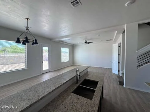 6128 Oleaster Dr 8