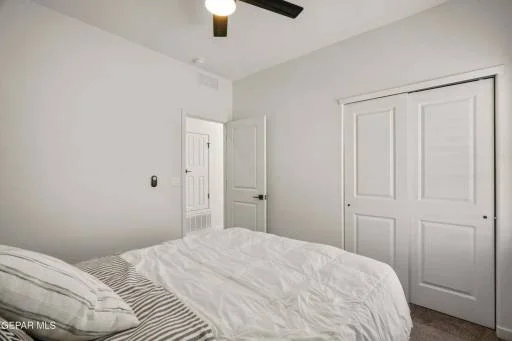 10704 Walden Pond St 17