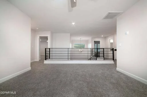 280 Farnborough St 12