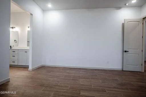 972 Aqueduct Av 10