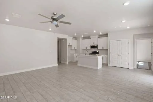2236 Sandstone 14