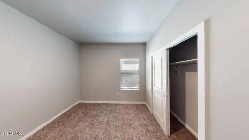 244 Farnborough St 3