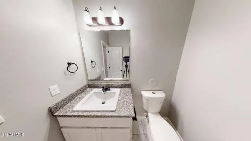 244 Farnborough St 4