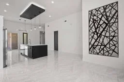 Cover Home 4