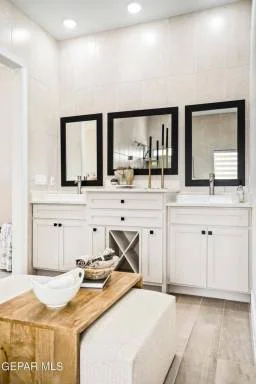 Cover Home 24
