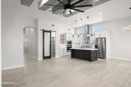 Cover Home 6