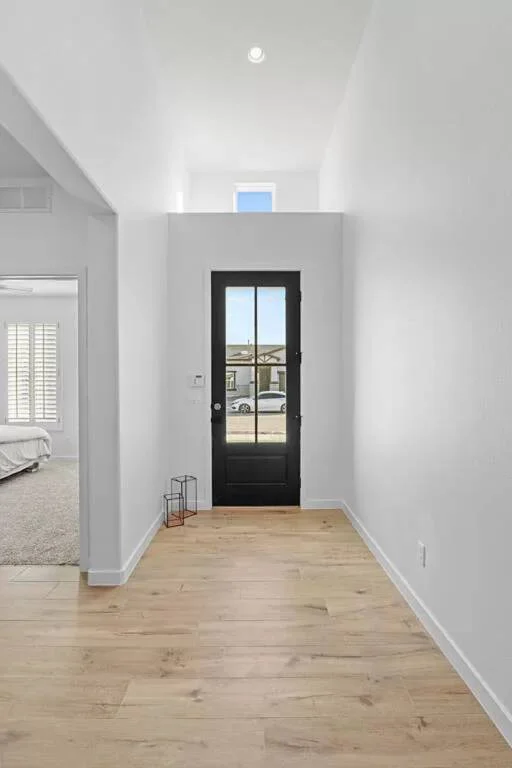 13725 Villa Vista Avenue 14