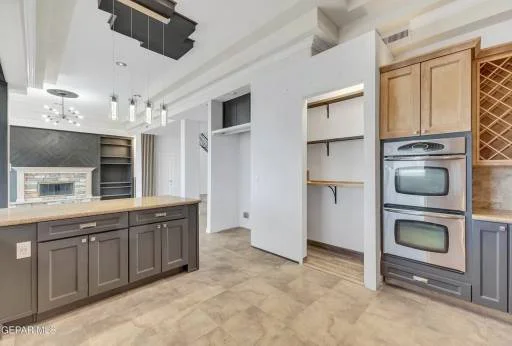 1000 STAR RIDGE Place 23