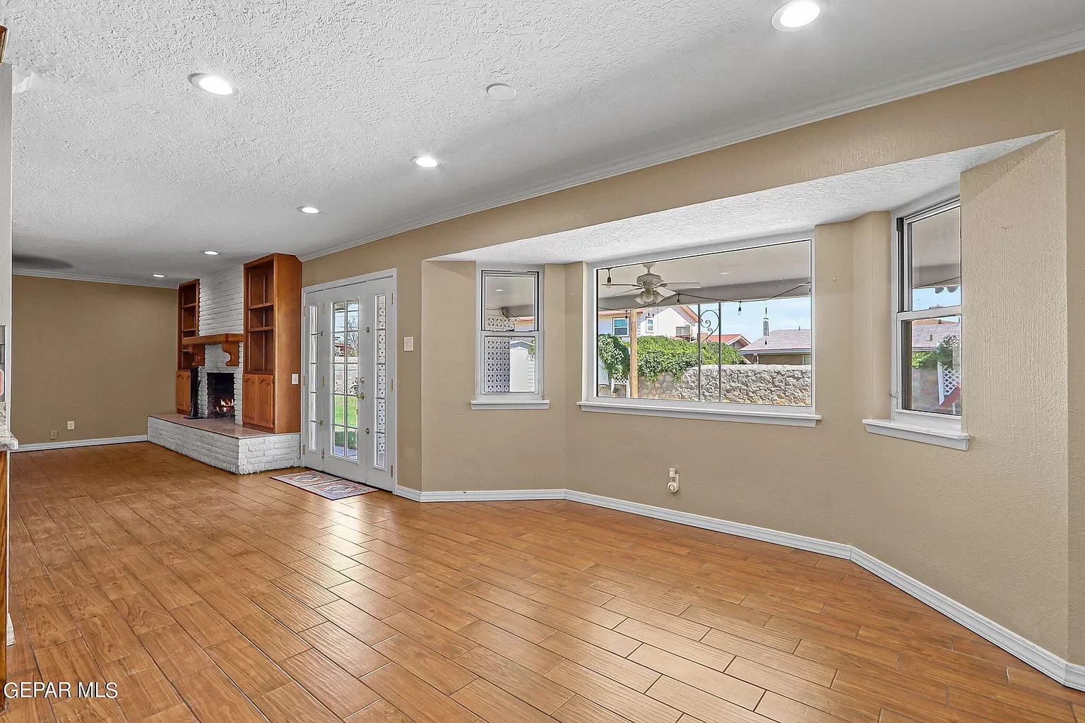 10000 MONACO Drive 12