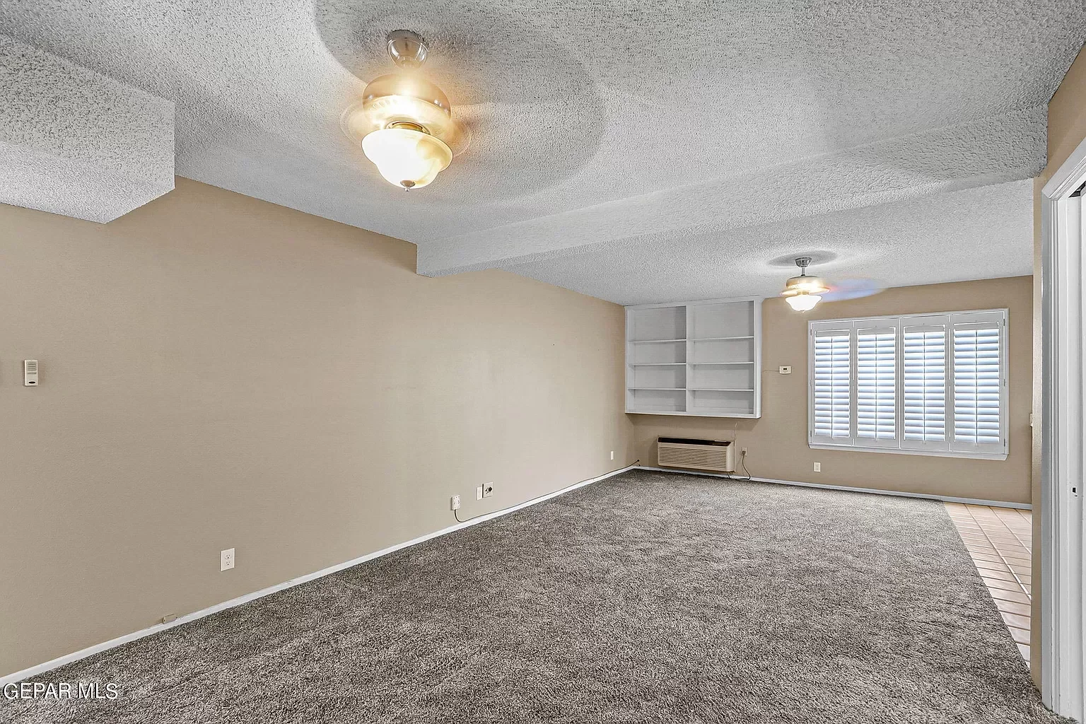 10000 MONACO Drive 21