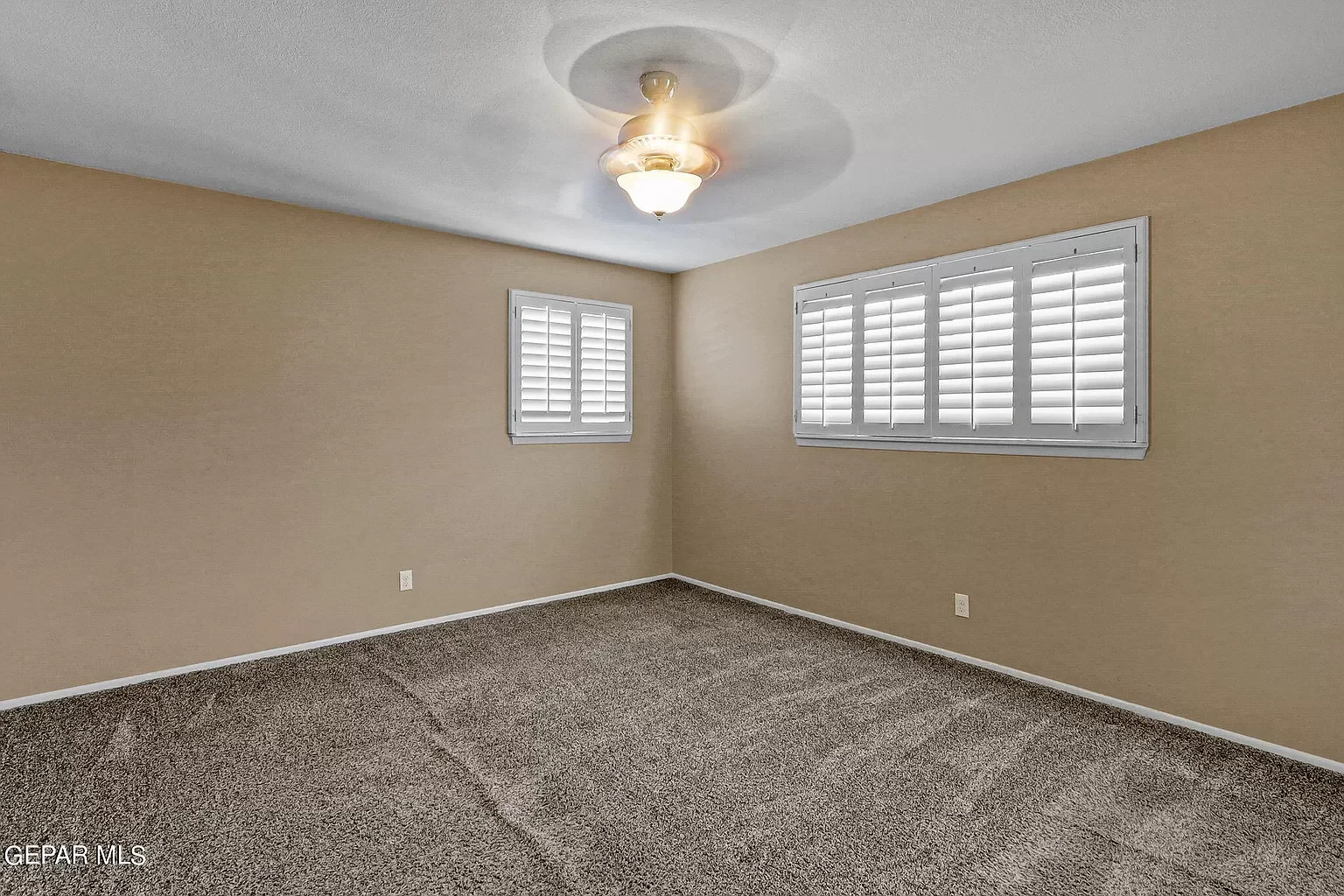 10000 MONACO Drive 32