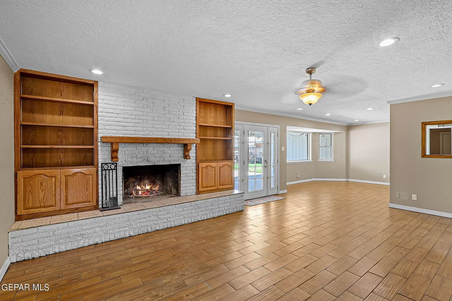 10000 MONACO Drive 10