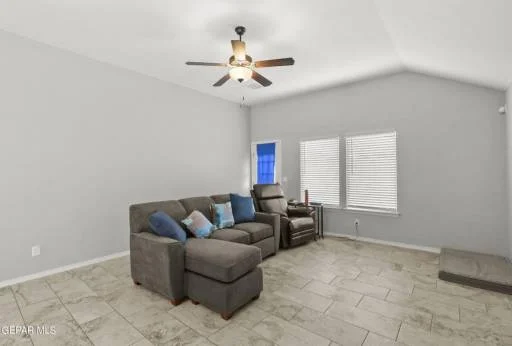 1005 Indigo Sky Street 12