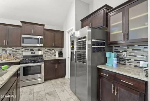 1005 Indigo Sky Street 6