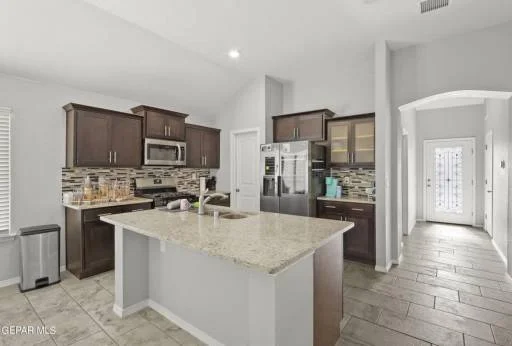 1005 Indigo Sky Street 10