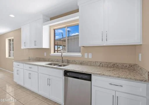 10101 TRINIDAD Drive 11
