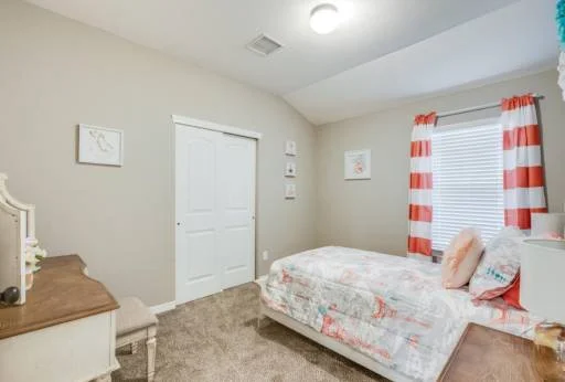 1016 Rebeca Way 32