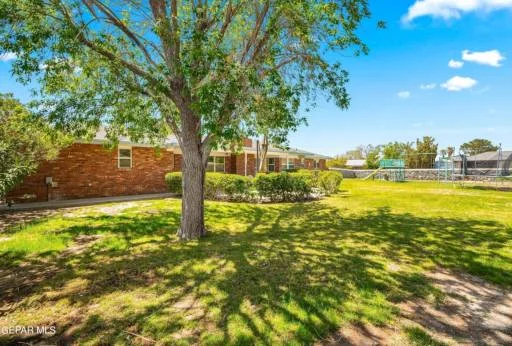 10225 WOODWAY Drive 51