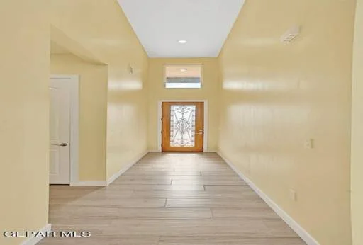 1031 VINTON Avenue 29 21