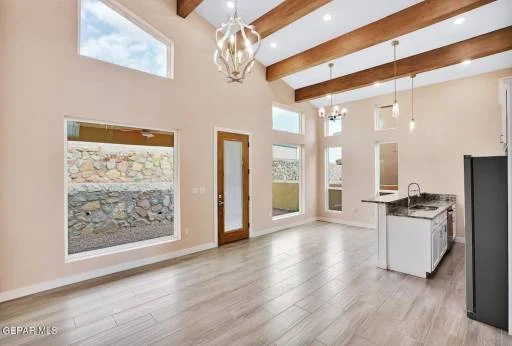 1031 VINTON Avenue 30 2