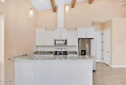 1031 VINTON Avenue 30 3