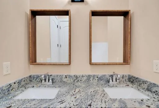 1031 VINTON Avenue 30 21