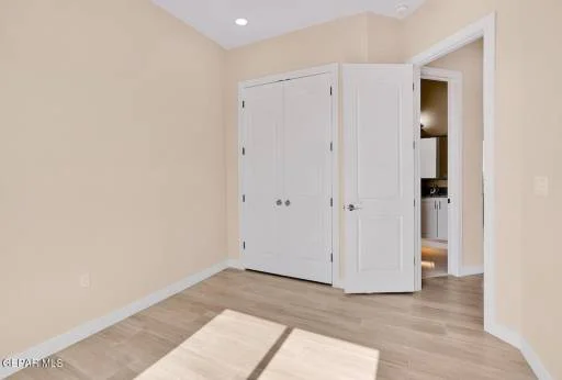 1031 VINTON Avenue 30 26