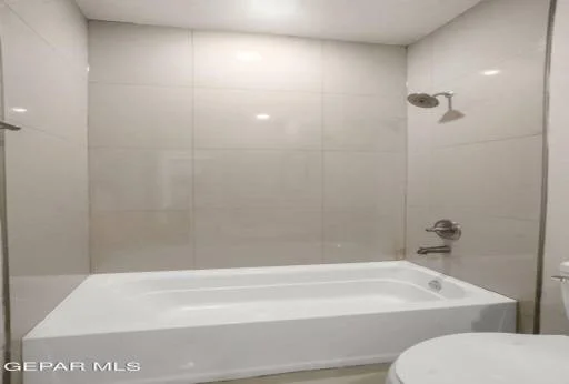 1032 Indigo Sky Street 11
