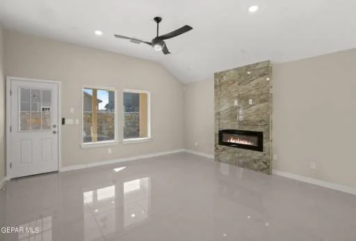 1032 Indigo Sky Street 26