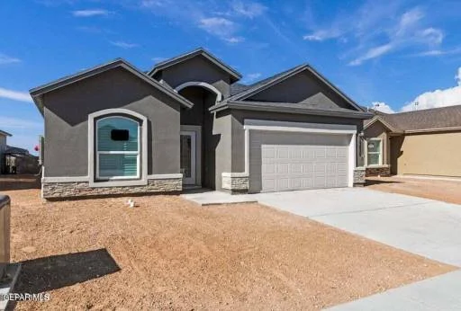 1032 Rebeca Way 2