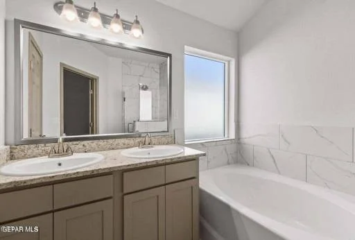 1032 Rebeca Way 16