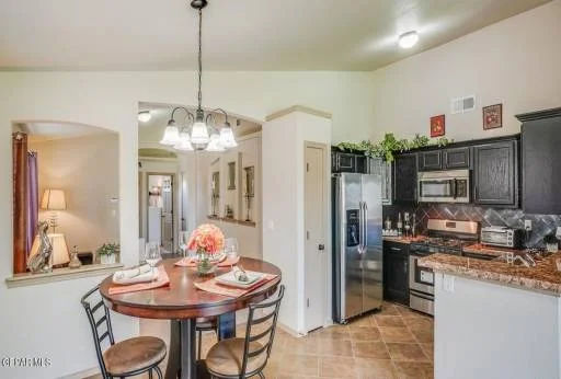 1037 Rebeca Way 15