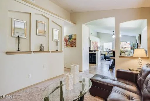 1037 Rebeca Way 5