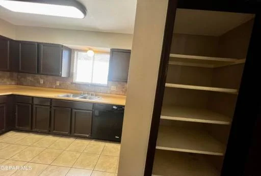10514 Isla Mujeres Lane 17