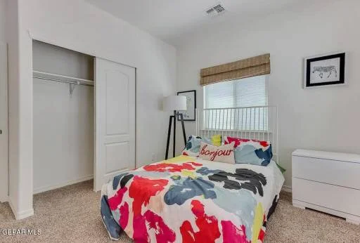1060 Summer Rain Street 24