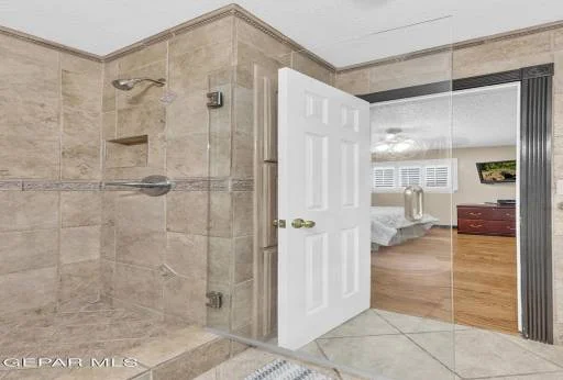 10604 Kinross Avenue D 32