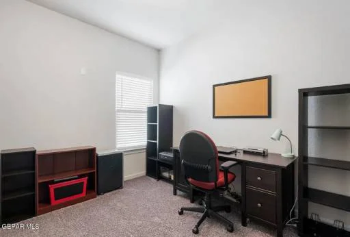 1068 Lootus Court 24