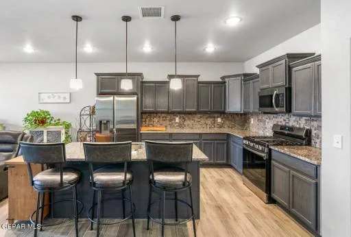 1068 Lootus Court 9