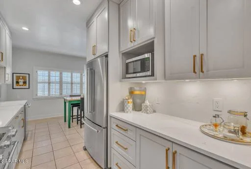 1077 LOS JARDINES Circle 29