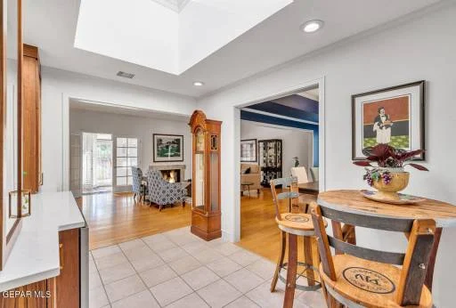 1077 LOS JARDINES Circle 35