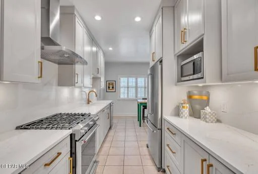 1077 LOS JARDINES Circle 10
