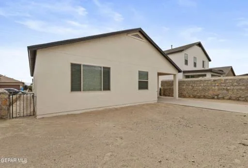 108 N Manzanita Drive 33
