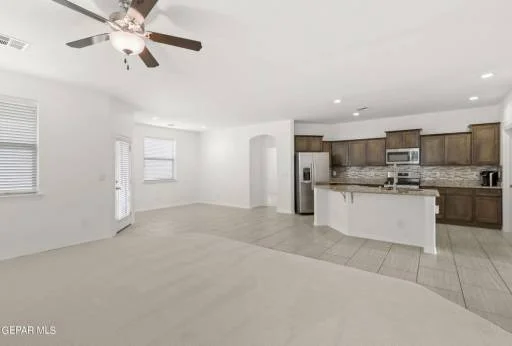 108 N Manzanita Drive 9