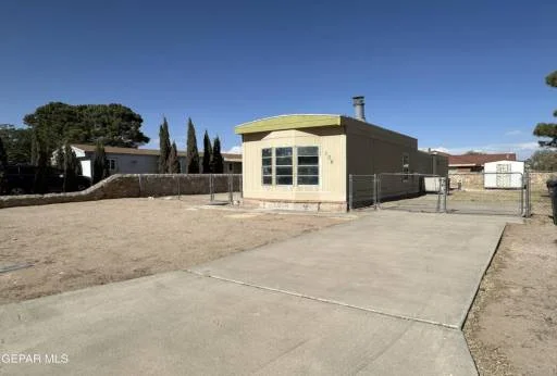 108 Sahuaro Drive 1