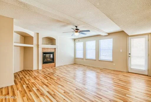 10817 Walden Pond Street 28