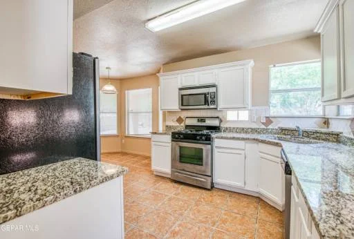 10817 Walden Pond Street 35