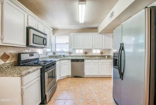 10817 Walden Pond Street 36