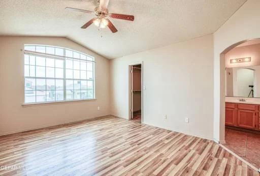 10817 Walden Pond Street 63