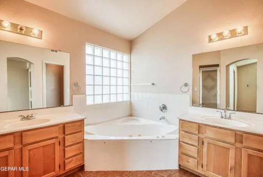 10817 Walden Pond Street 95
